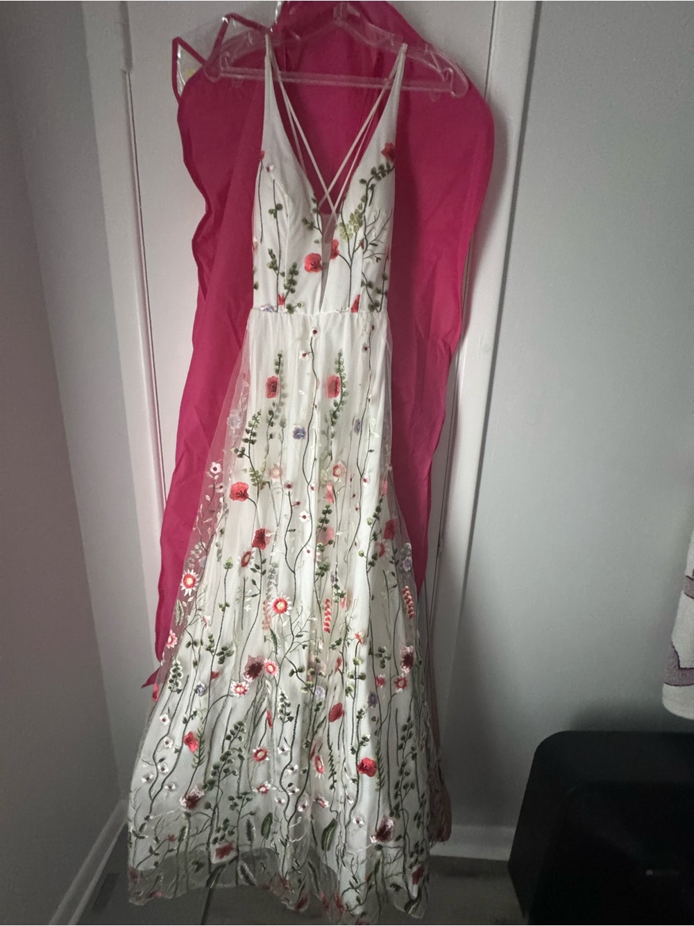 glam White Floral Dress with Pink Accent